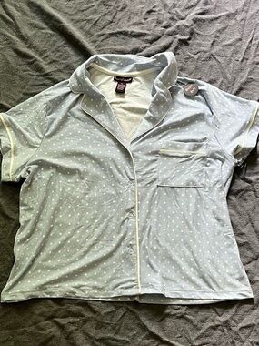 Perfect angel NWT blue polka dot button up pajama shirt
